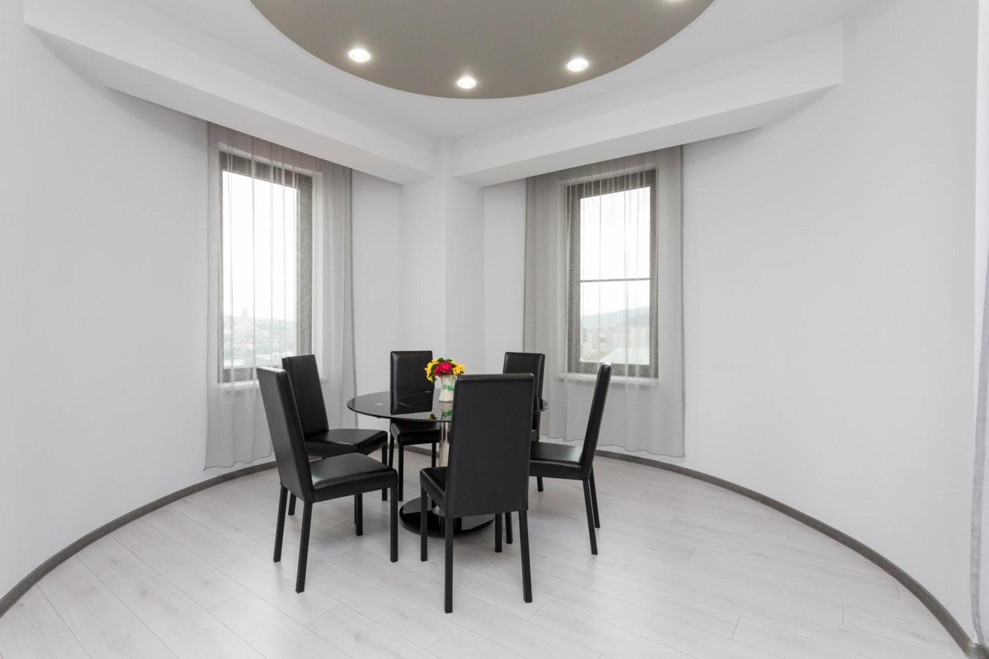 Shevchenko Residence Тбилиси Екстериор снимка